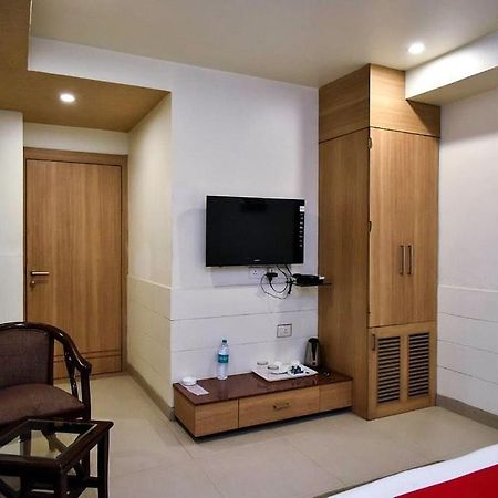 Hotel City Square Hisār エクステリア 写真