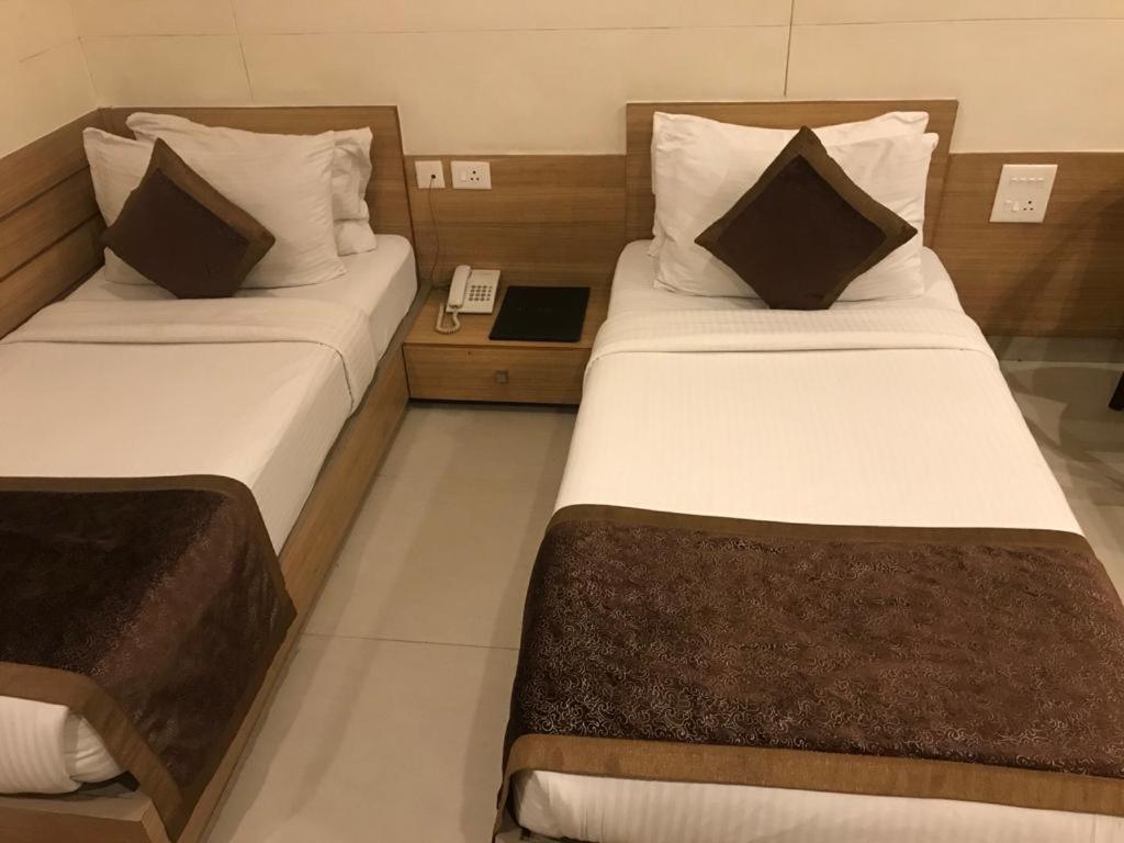 Hotel City Square Hisār エクステリア 写真