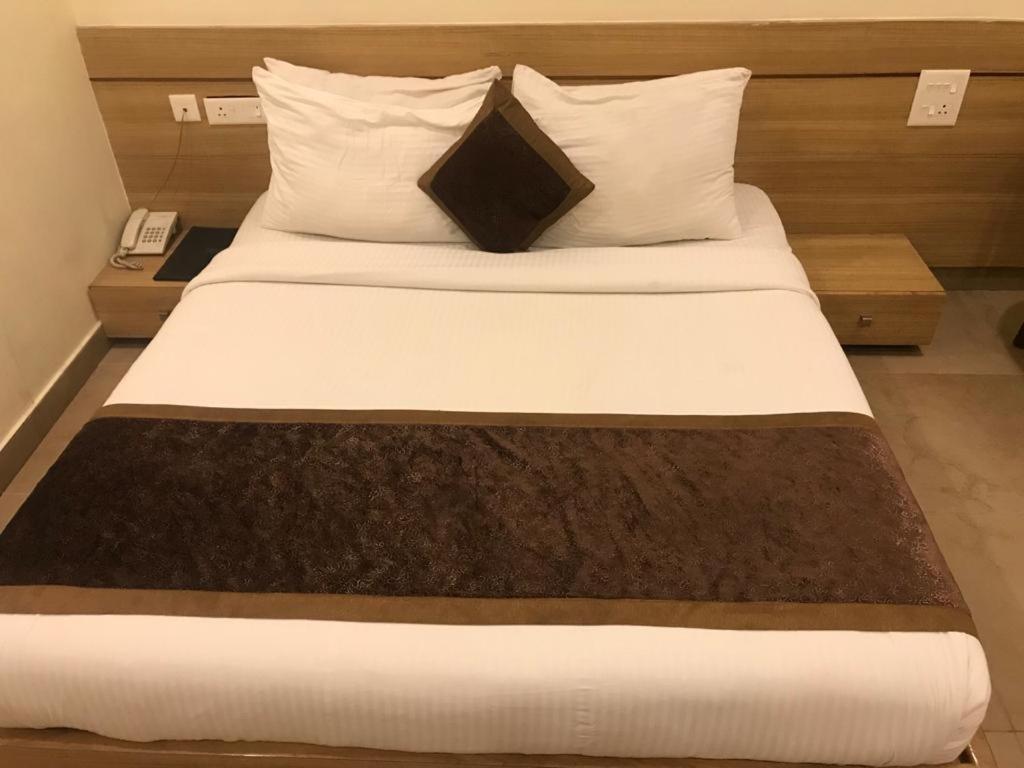 Hotel City Square Hisār エクステリア 写真