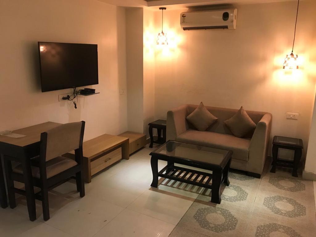 Hotel City Square Hisār エクステリア 写真