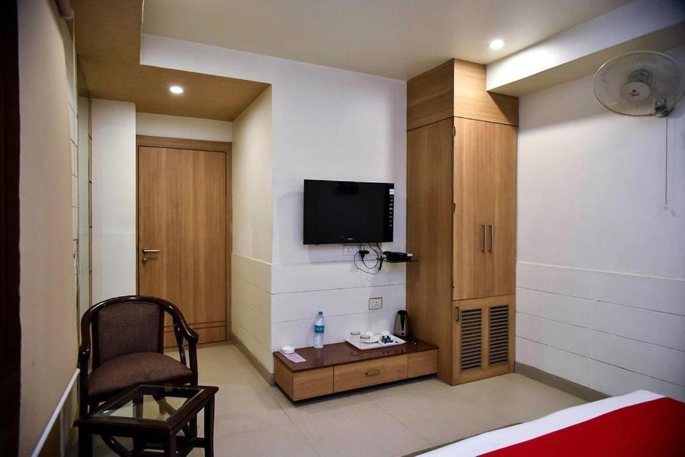 Hotel City Square Hisār エクステリア 写真